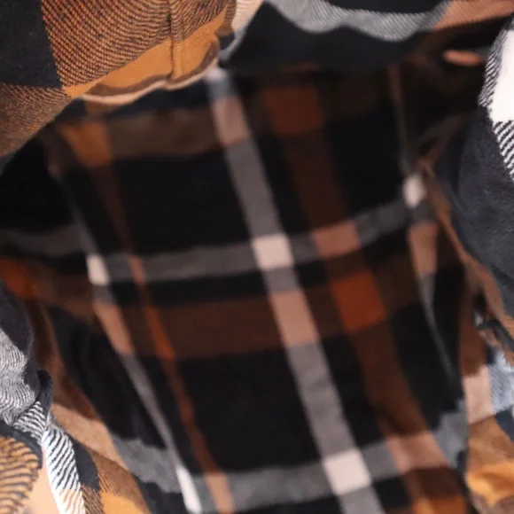 Patagonia Organic Cotton Orange & Black Plaid Flannel Button Up Shirt 8 Women - Picture 6 of 13